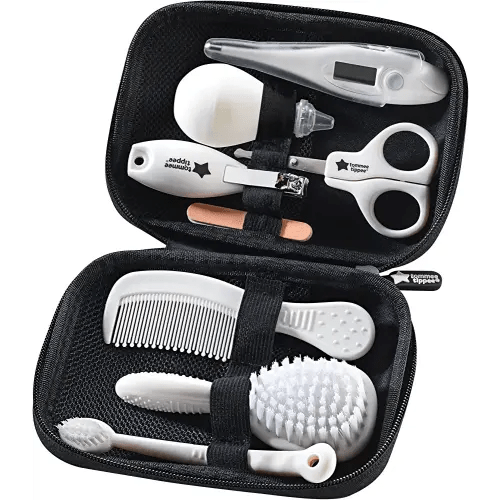 Tommee Tippee Baby Healthcare and Grooming Kit, 9X Essential Newborn Care Items for Home and Travel, Wipe-Clean and Waterproof Travel Case