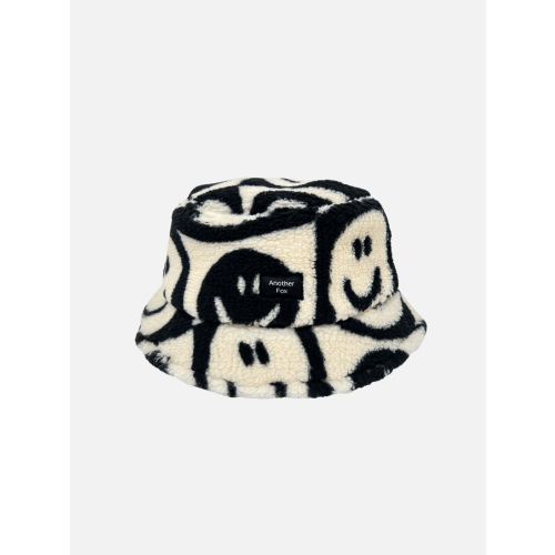 FACE CHECKER BUCKET HAT