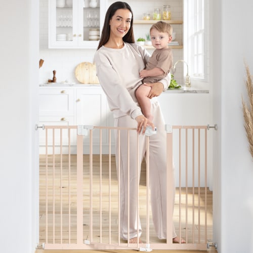 Baby Safety Gate in Blush