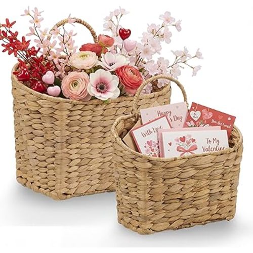Set of 2 Wicker Hanging Basket for Organizing, Front Door, Mail, Flowers - Woven Wall Baskets for Storage
