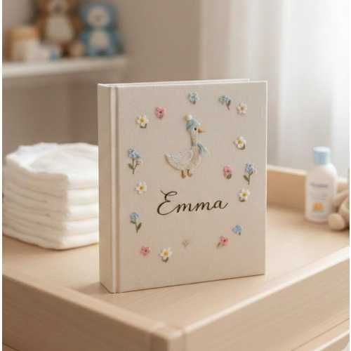 Hand Embroidered Baby Photo Album With Sleeves, Personalized Photo Album, Baby Gift,  Unique Photo Album, Custom Embroidered Photo Album.