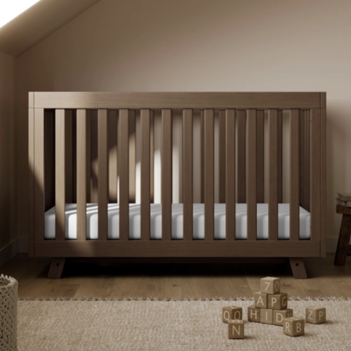 Storkcraft Beckett 3-in-1 Convertible Crib