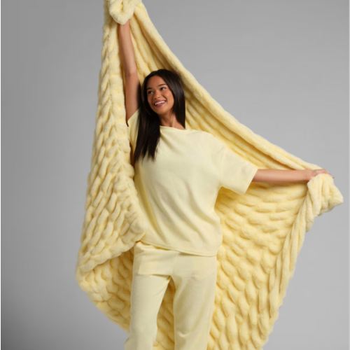 Dreamer Blanket | Color: BUTTERCREAM