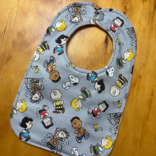 Reversible Baby Bib, Triple Layer, Snap Closure, ready to ship, batting, snoopy, Charlie Brown, Peanuts