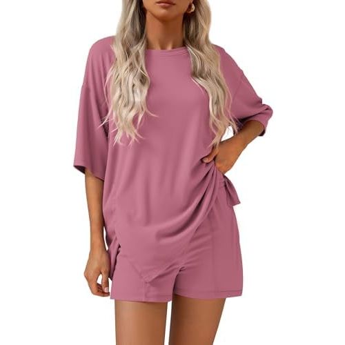 KIRUNDO 2 Piece Sets for Women Summer Lounge Sets Casual Oversized Tshirts Shorts Matching Airport Travel Outfit Postpartum