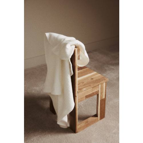 HOODED MUSLIN BATH TOWEL