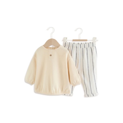 Cotton Blend Sweater & Stripe Pants Set