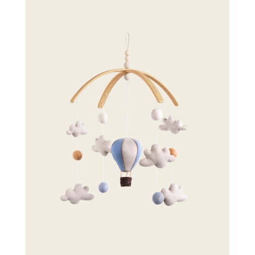 Hot Air Balloon Crib Mobile | Nestig