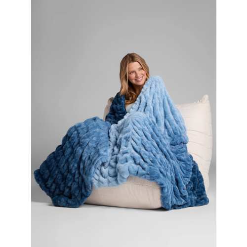 Dreamer Blanket | Super Soft, Cozy Oversized Blanket | Comfrt