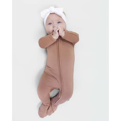 Bumbunny Baby | Zip Footie in Warm Tan