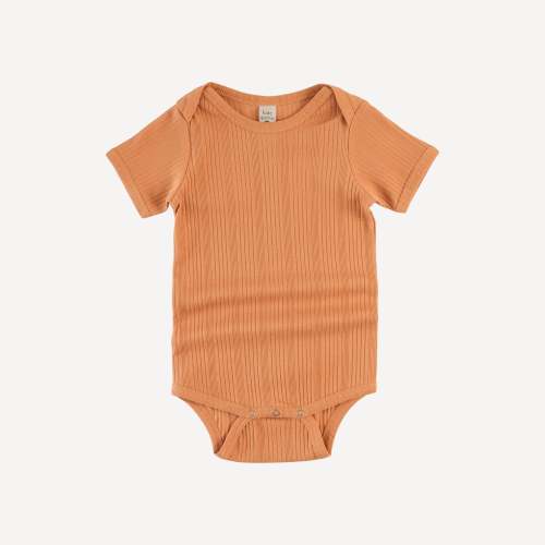 6-12mos short sleeve lap neck bodysuit | butterum | organic cotton multi rib – kate quinn