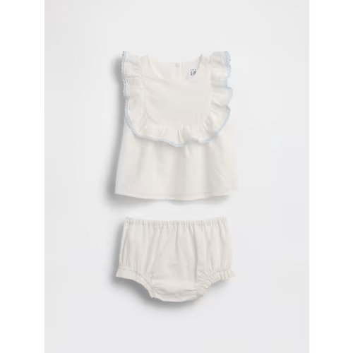 Baby Eyelet Bib Outfit Set