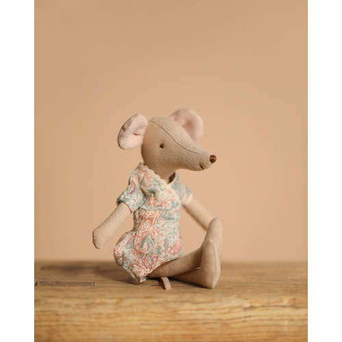 Maileg Mom Mouse in Light Dress | Mouse Doll– Odin Parker