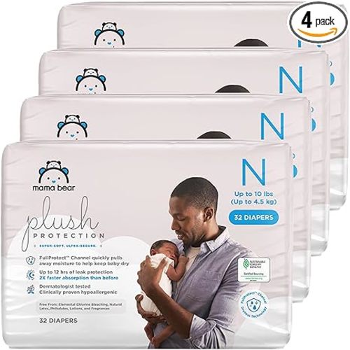 Amazon Brand - Mama Bear Plush Protection Diapers - Size Newborn, One Month Supply, Hypoallergenic Premium Disposable Baby Diapers, 128 Count (Pack of 4), White and Cloud Dreams