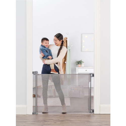Regalo Retractable Baby Gate - Walmart.ca