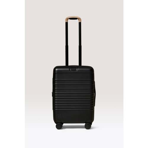 BÉIS 'The Carry-On Roller' in Black - 21" Carry On Rolling Luggage & Suitcase