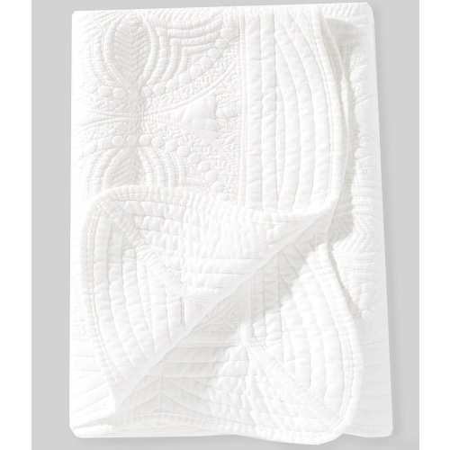 Edgehill Collection x Megan Karp Matelasse Scalloped Quilt