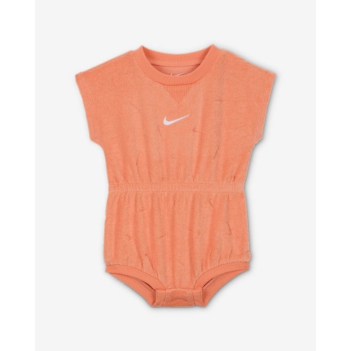 Nike Essentials Baby (0-9M) Jacquard Towel Terry Romper. Nike.com