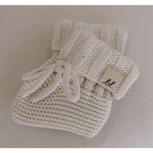 Luna + Luca Organic Booties in White, 0-3 Months | Joy