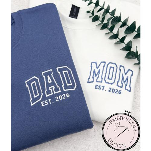 Custom Embroidered Mom/Dad Sweatshirt & Hoodie, Matching Couple Sweatshirt and Hoodies, Pregnancy Announcement, Mother's Day, Father's Day