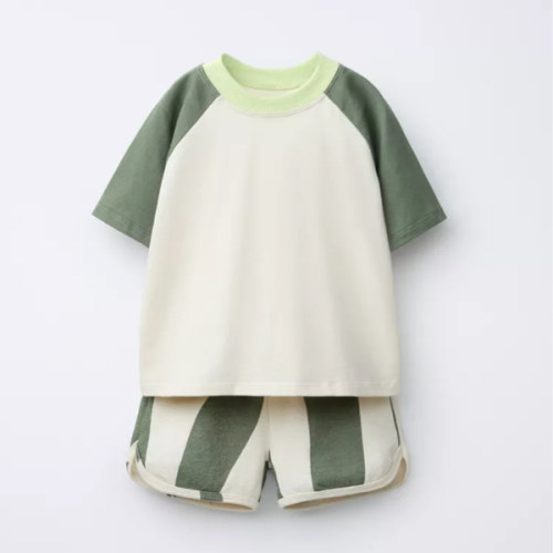 COLORBLOCK T-SHIRT AND WAVE PRINT SHORTS SET - Green | ZARA United States