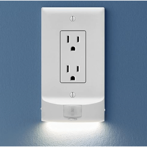 2 Pack - SnapPower MotionLight [for Décor Outlets] - Motion Detecting LED Night Lights Built-in to Wall Plate - Bright/Dim/Off Options - Auto On/Off Sensor - (Décor, White)