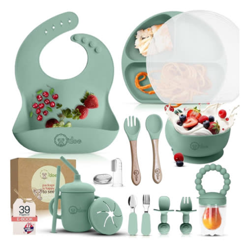 O'doe 17-Piece BPA-Free Silicone Baby Feeding Set | Thick & Soft Suction Plates, Baby Bowls, Wooden Fork & Spoon, and More | Make Mealtime Fun and Easy for Your Little One (Green, V2)
