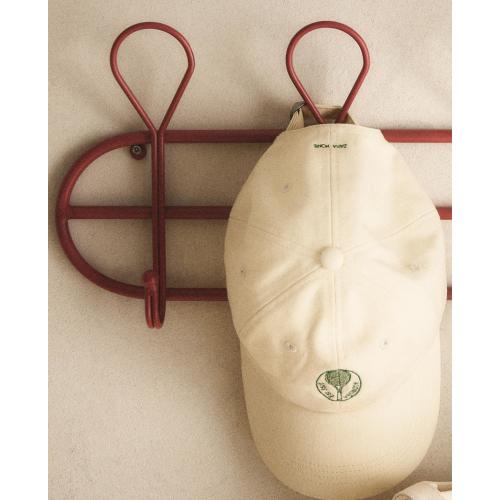 KIDS' IRON COAT RACK