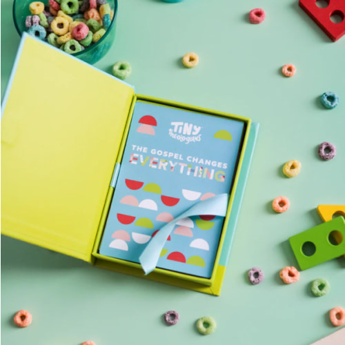 The Gospel Changes Everything Family Devotional Cards – Tiny Theologians