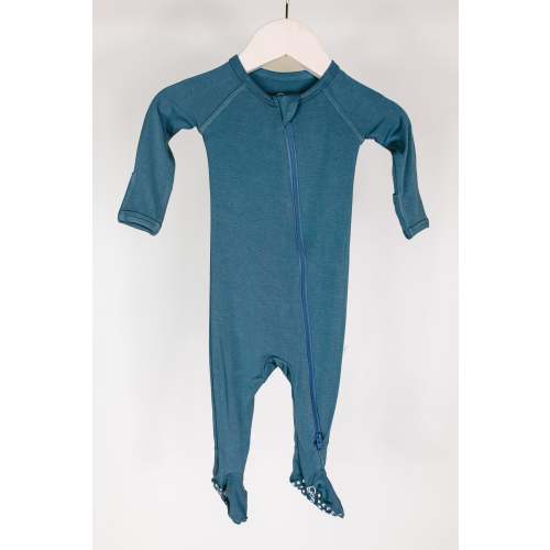 tidal wave / one piece zipper