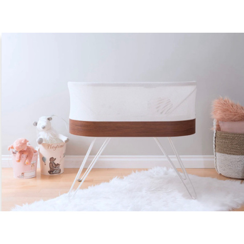 Used Snoo Bassinet \ Facebook Marketplace