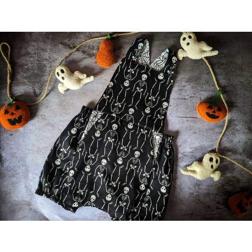 Goth baby romper - Spooky toddler outfit - Skeletons - Baby shower gift