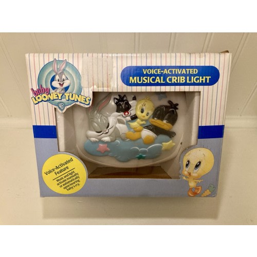 Vintage Baby Looney Tunes Voice Activated Musical Crib Light 1998 New
