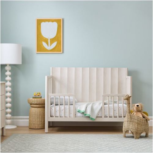 Scalloped 4-in-1 Convertible Crib