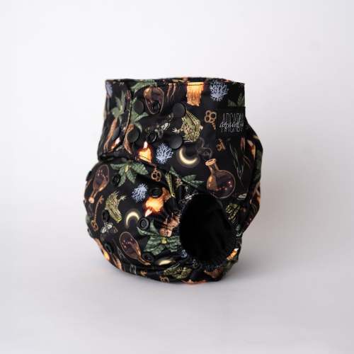Oddities Pocket Cloth Diaper V2 (Black Out) | Green Witchcraft – Arcadia's Nursery