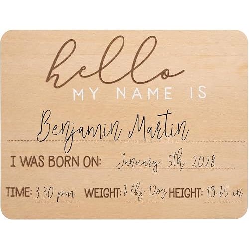 Pearhead Wooden Baby Welcome Sign