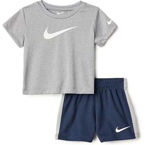 Amazon.com: Dri-Fit Swoosh T-Shirt and Mesh Shorts 2-Piece Outfit Set: Clothing, Shoes & Jewelry