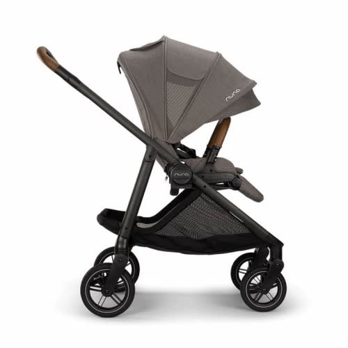 Nuna swiv™ stroller