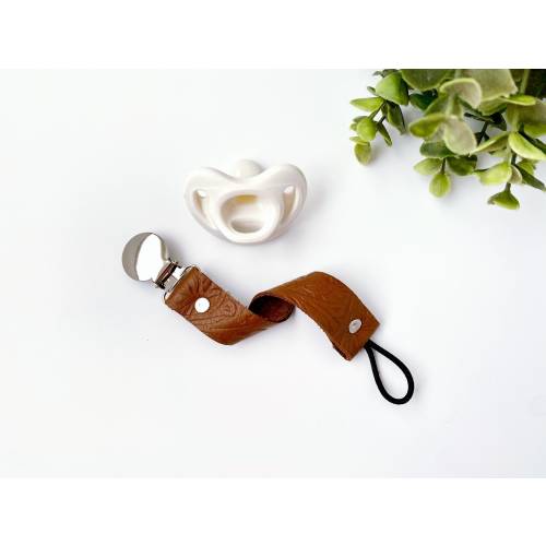 Western Baby Leather Pacifier Clip / Leather Paci Clip / Pacifier Clip / Leather Pacifier Clip / New Baby Gifts / Pacifier Clips /