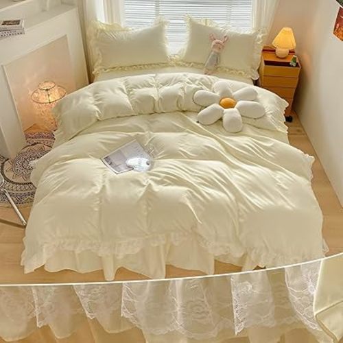 MOOWOO Chic Ruffle Lace Polyester Duvet Cover Set -Girl Yellow Bedding-2 Piece Twin Duvet Cover with Zipper Closure -Ultra Soft and Light Weight(Light Yellow, Twin)