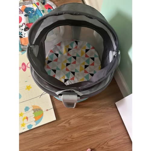 Fisher-Price On-the-Go Baby Dome