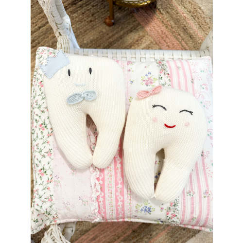 PERSONALIZED TOOTH PILLOW 🦷