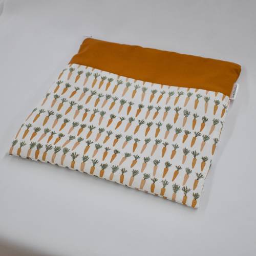Carrot and Gingerbread Wet Bag