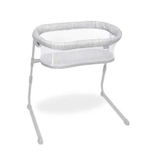 Living Room | BassiNest Flex Portable Bassinet | Snuggle Bugz | Canada's Baby Store