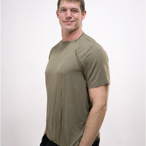 The Cameron Unisex Nursing and Skin to Skin Shirt in Sage – Lila
