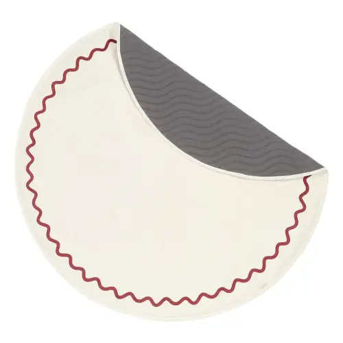 Nobodinoz playmat - Carmine red | Smallable