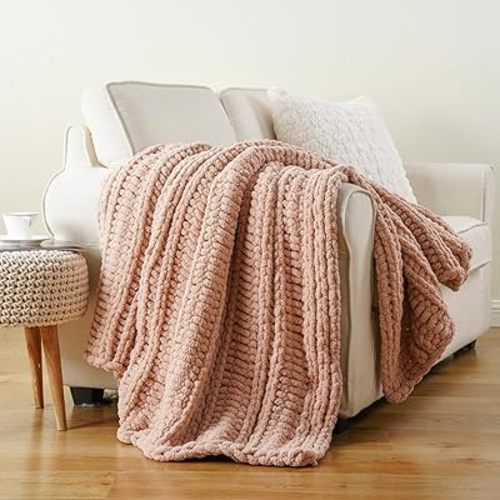 Battilo Chunky Knit Throw Blanket for Couch, 50"x60", Pink Chenille Throw Blanket, Super Soft Cozy Warm Cable Knitted Blankets for Bed, Sofa, Living Room