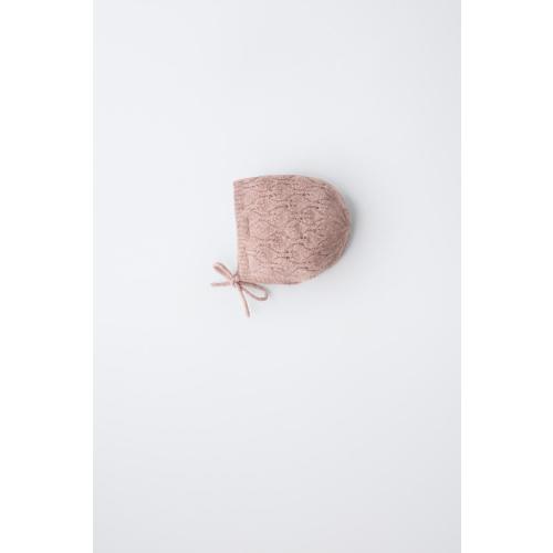LEAF KNIT BONNET - Light pink | ZARA United States