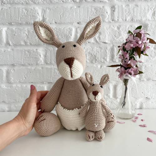 Kangaroo stuff animal, Cute crochet kangaroo family, Pregnancy gift for new mom, Mom to be gift, Mother&#39;s day gift