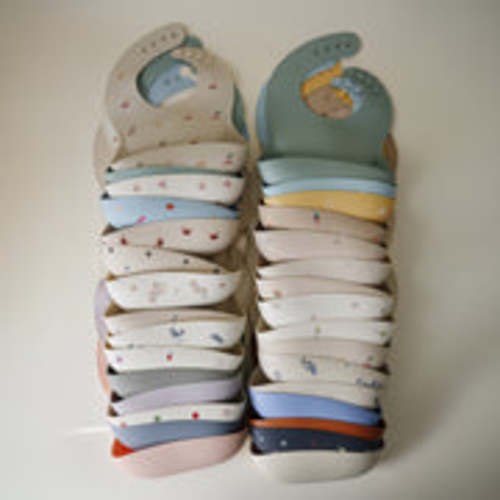 Mushie Silicone Baby Bib